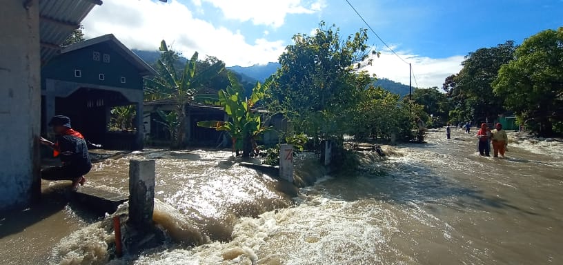 Sungai Gumbasa Meluap, Pakuli Utara Banjir Lagi - Media Alkhairaat